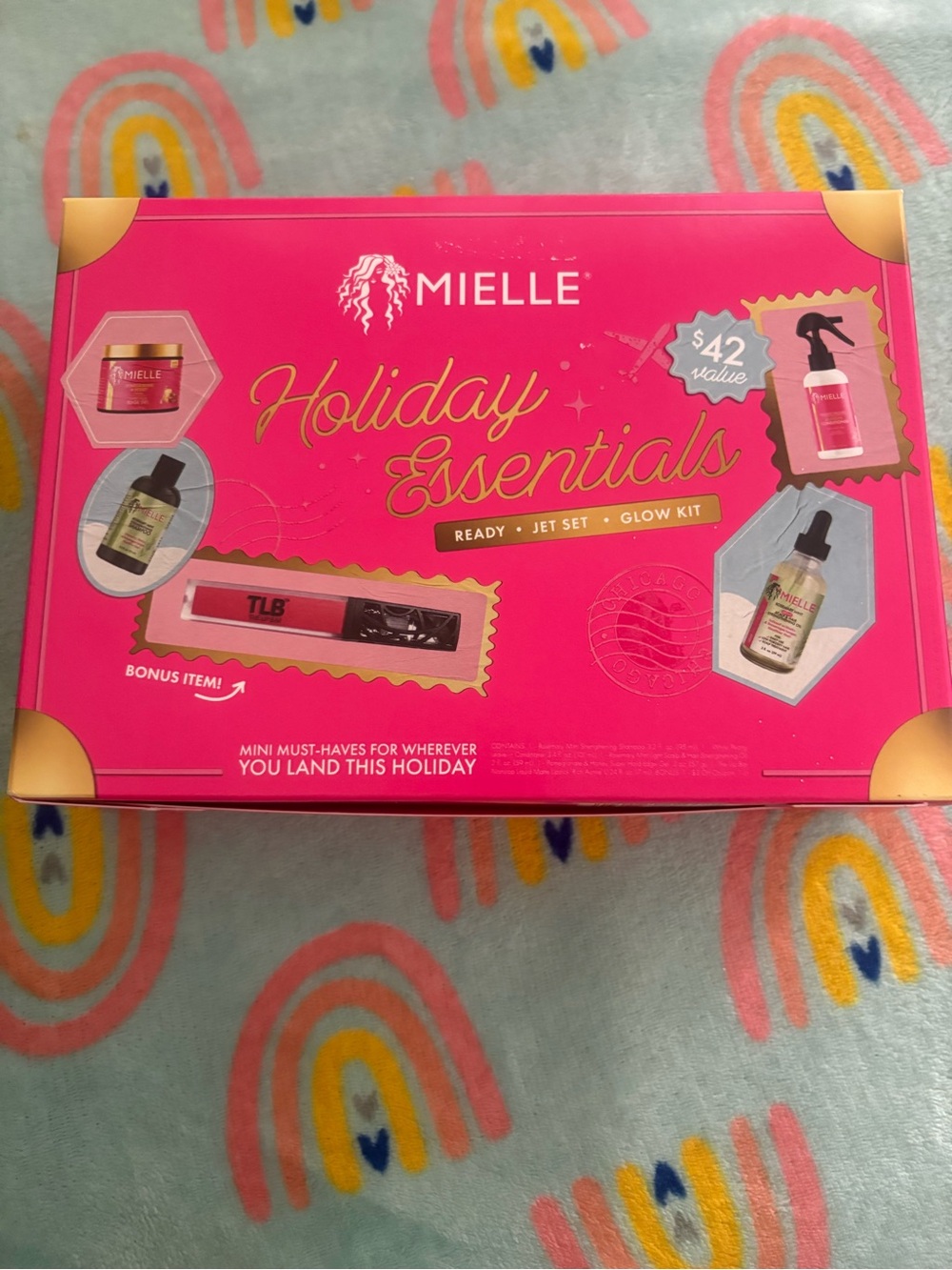 Mielle Holiday Essentials Kit - Pink